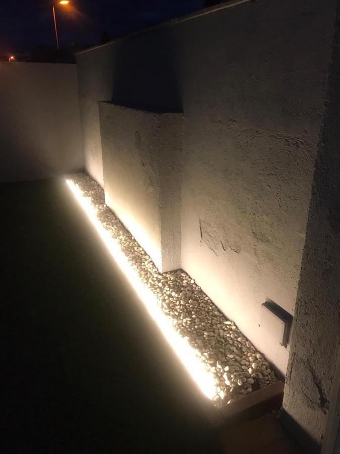 Casa En L Escala Con Piscina Y Wifi Free L'Escala Exterior foto